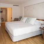 Fariones Hotel