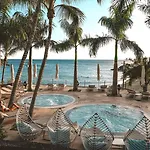 Fariones Hotel
