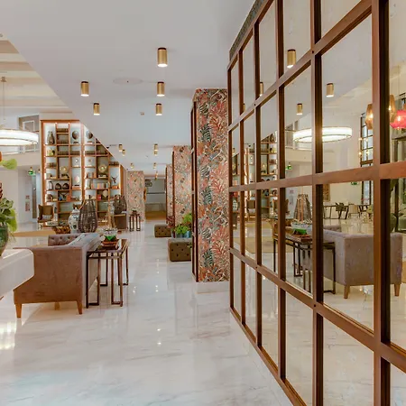 Hotel Fariones 5*